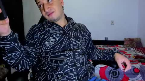 diiego_xxx online show from April 5, 9:33 pm