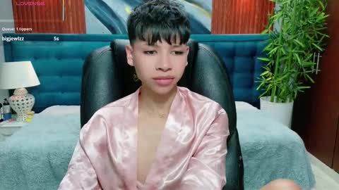  DILAN online show from February 13, 6:46 pm