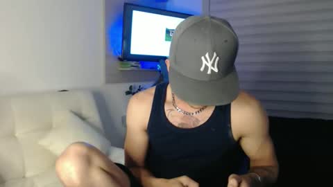 dilanxxx8888 online show from January 7, 3:55 am