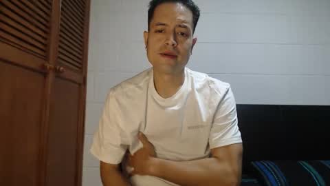 Dimitri online show from March 22, 8:30 am