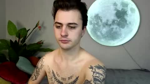 Din online show from October 23, 6:39 am