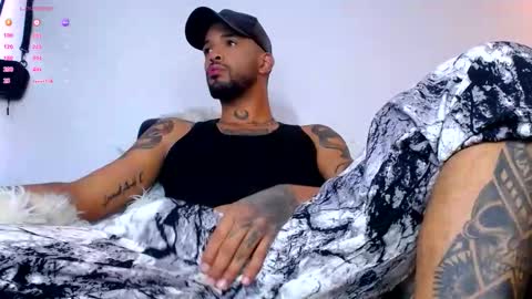 Snapshot of dirtybhot chatting on October 20, 1:59 pm I just want to be happy online show from October 20, 1:59 pm