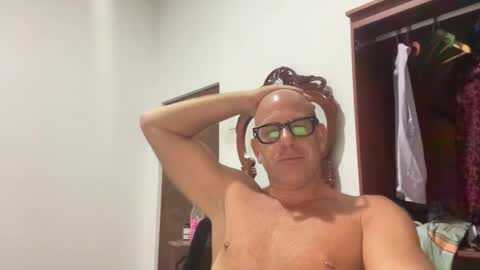 Dirtydanlondon online show from February 27, 6:07 pm