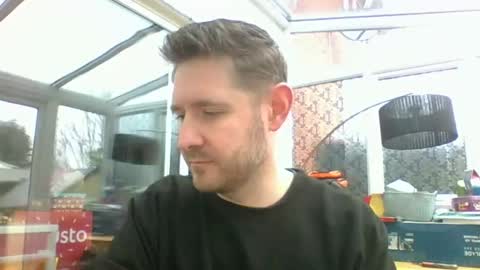 Snapshot of dirtylondon729 chatting on January 6, 10:02 am Exhibitionist Ben online show from January 6, 10:02 am