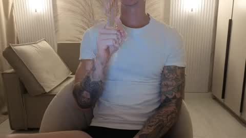 buy tokens with link  online show from July 18, 10:26 pm