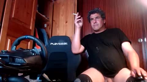 divitimido online show from October 9, 6:29 am