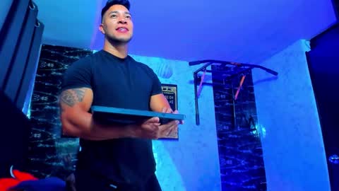 Dixon online show from November 14, 12:36 am