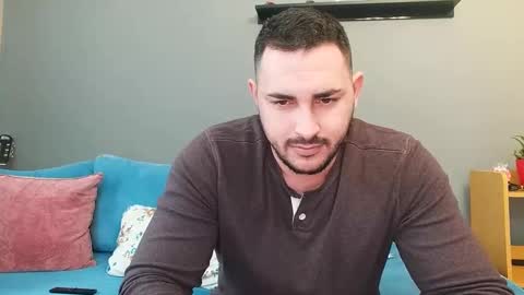 STR8 BOYv online show from January 3, 12:30 pm