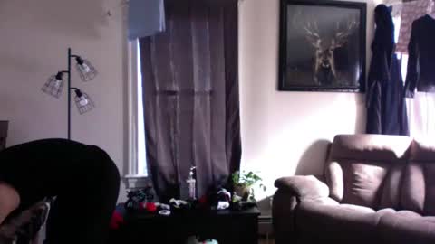 doingmek9 online show from March 3, 6:29 pm