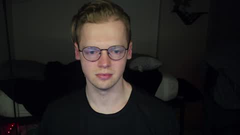 doloresman online show from April 20, 4:59 am