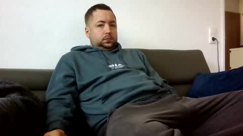 dombio_12 online show from April 4, 9:17 am