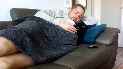 dombio_12 online show from February 27, 10:16 am