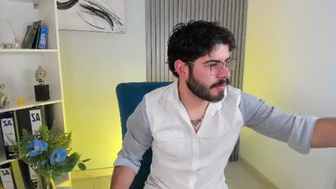 domboy  online show from July 13, 9:17 pm