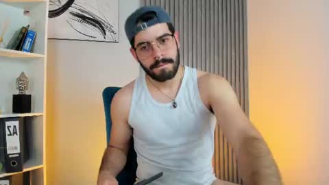 domboy  online show from July 9, 8:23 pm