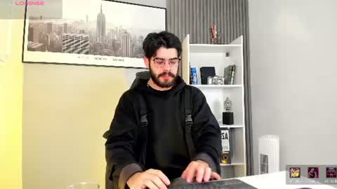 domboy  online show from July 27, 7:54 pm