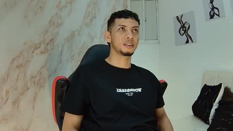 Dominic online show from March 4, 3:35 am