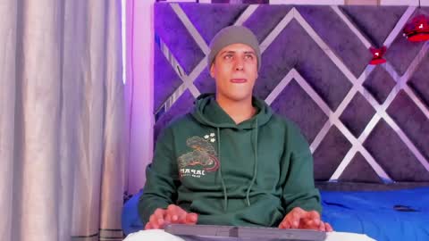 DOMI online show from April 2, 3:26 am