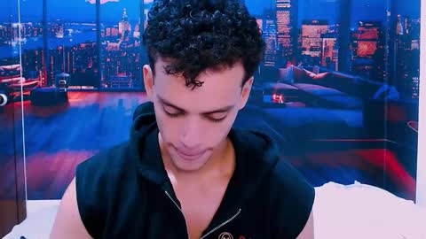 Dominic online show from October 15, 7:32 pm