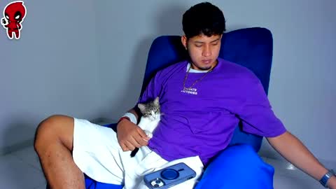  Dominic  online show from May 27, 1:46 am