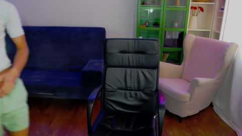 dominicvalente online show from October 23, 10:51 am