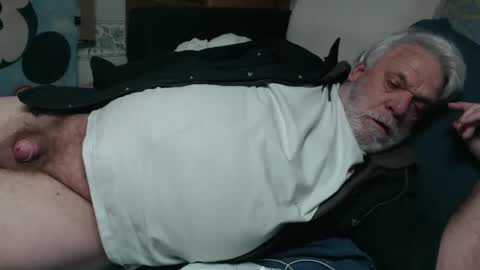 Snapshot of doouugcumming chatting on December 9, 4:29 pm cummingdoouug online show from December 9, 4:29 pm