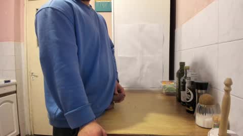 menu  below online show from December 24, 9:33 pm