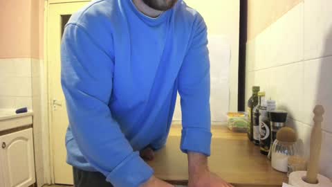 menu  below online show from December 24, 11:17 am