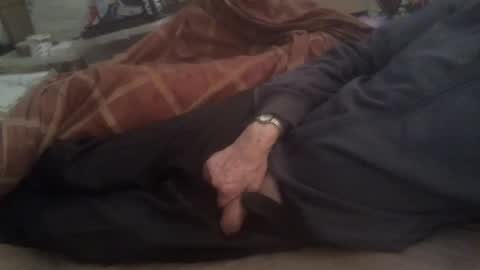 Snapshot of dorsetbiker714 chatting on January 24, 10:43 am Hello  welcome to Slutsville  I am the Naked Chef  really  but you may call me Peter online show from January 24, 10:43 am