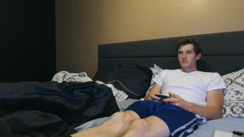 Snapshot of downforthemoney chatting on October 8, 9:19 pm downforthemoney online show from October 8, 9:19 pm