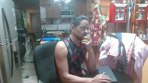 Dr  Simon online show from January 23, 12:30 pm