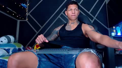 Drake online show from December 20, 6:20 am