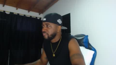 ---Drake--- online show from February 13, 11:54 pm