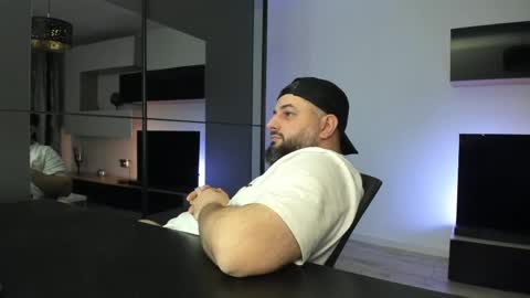 DravenPeak online show from April 18, 5:47 pm