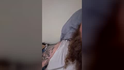 drewmay90 online show from July 18, 1:05 pm