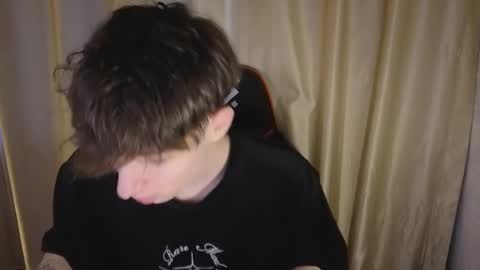 Mark online show from February 25, 3:24 pm