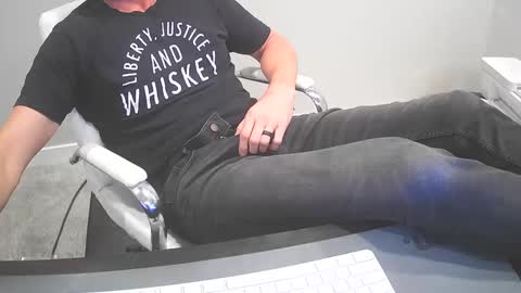 Snapshot of ds0574 chatting on December 2, 6:30 pm D Ship online show from December 2, 6:30 pm