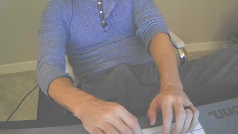 Snapshot of ds0574 chatting on December 19, 9:18 am D Ship online show from December 19, 9:18 am