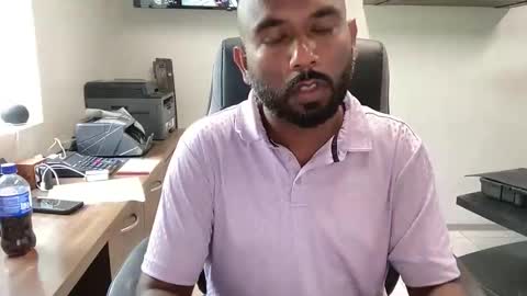 dsunnys707670 online show from April 14, 7:46 pm