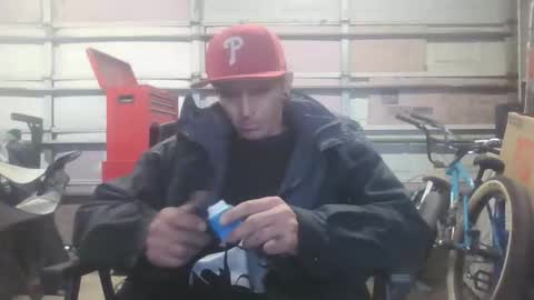 levi online show from October 14, 12:06 am