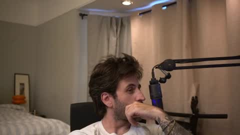 Duke online show from June 21, 1:22 am