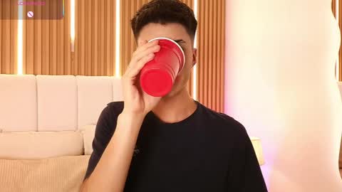 Dulcey online show from April 12, 7:54 am