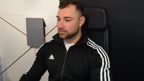 DuncanStone online show from November 2, 5:23 am