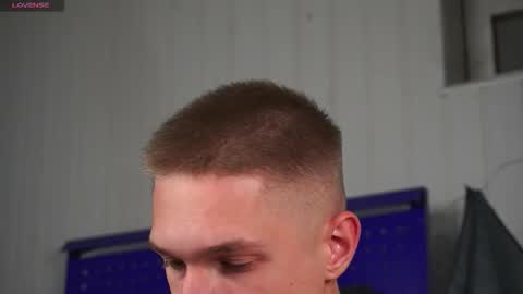 Dustyn online show from October 14, 4:36 pm