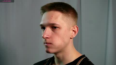 Dustyn online show from January 21, 2:11 pm