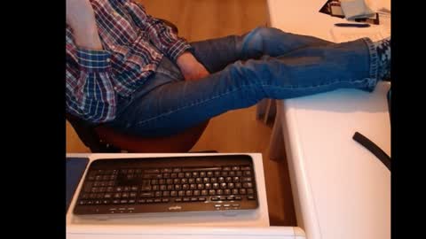 dutchpornking2 online show from December 27, 6:53 pm