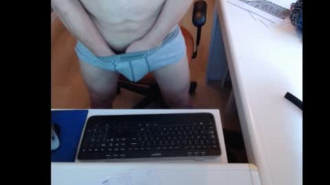 dutchpornking2 online show from March 6, 8:41 am