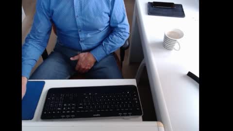 dutchpornking2 online show from October 12, 7:57 am