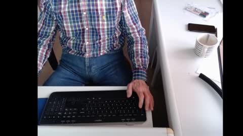 dutchpornking2 online show from December 12, 8:25 am