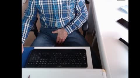 dutchpornking2 online show from December 19, 8:24 am