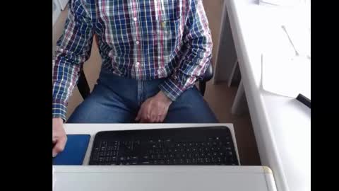 dutchpornking2 online show from February 16, 8:32 am